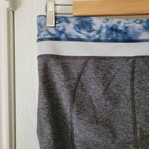 Lululemon Inspire Tight II Mesh - Picture 8 of 9